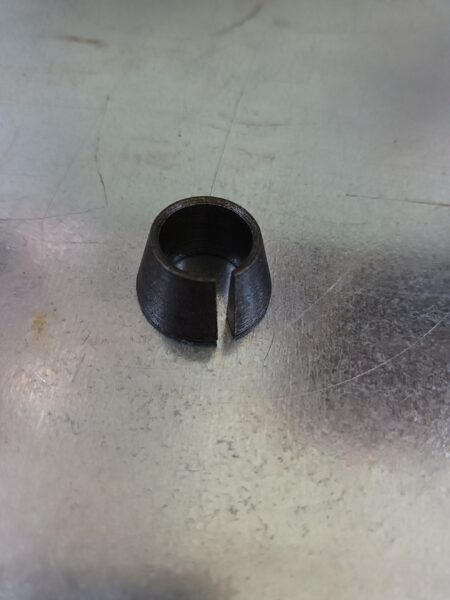 Bukse-konuss, lielā