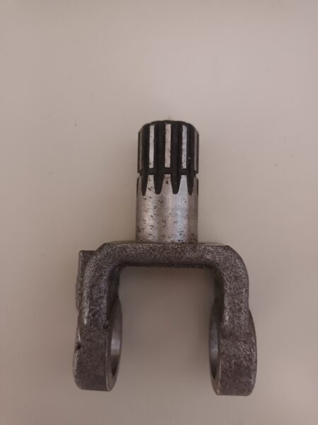 Dakša (krustiņam stūrei ar hidrocilindru)