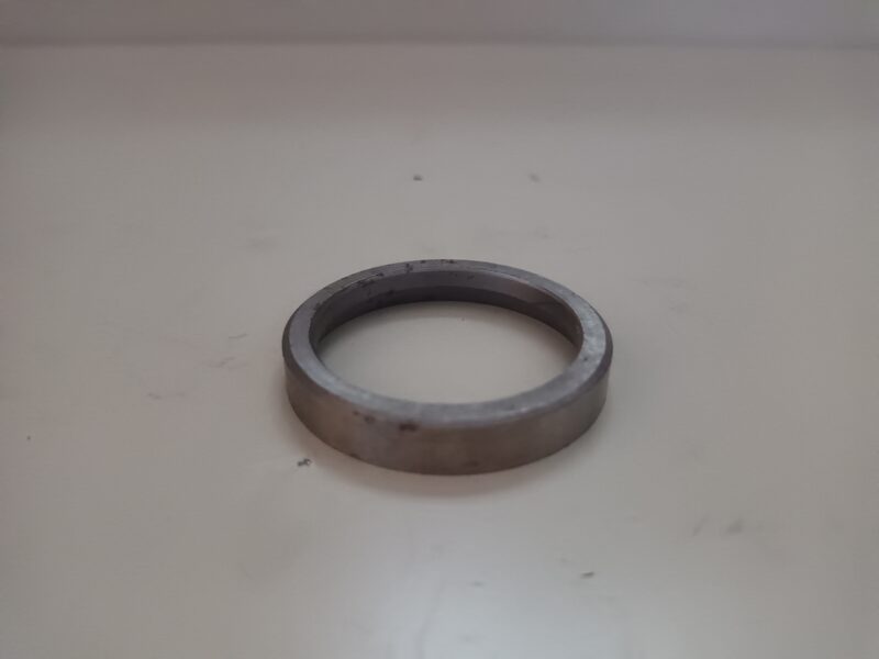 Dzinēja vārsta ligzda (ieplūde) 