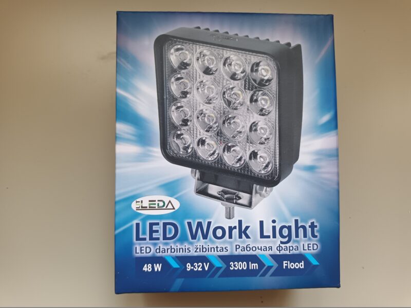 LED darba lukturis