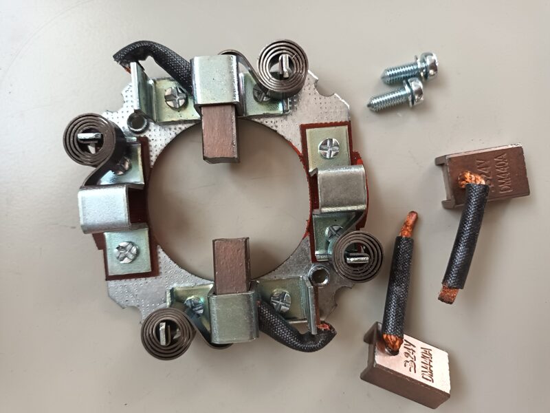 Oglīšu turētājs (24V; AZJ3381, MSX367)