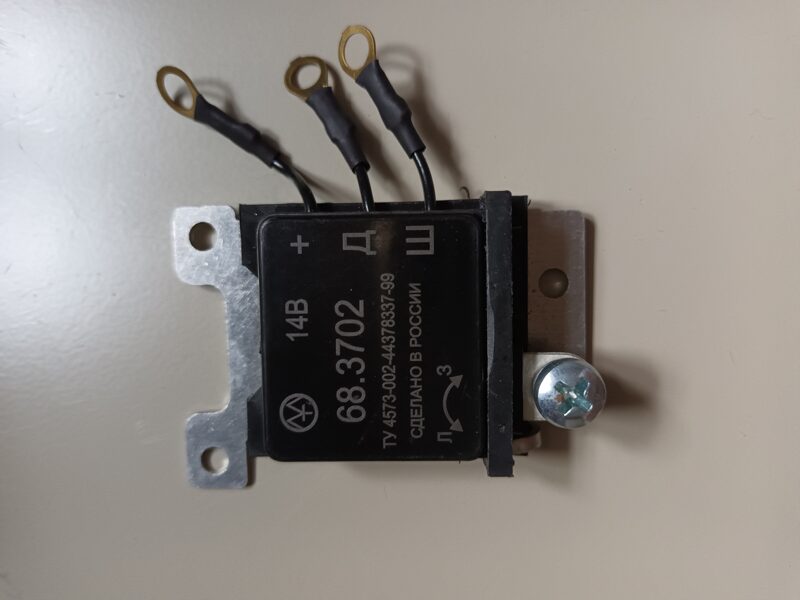 Relejs regulātors (12V, V+/- Z)