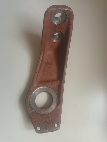 Kronšteins (kreisais)